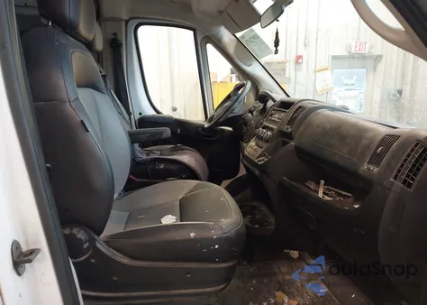 2017 Ram Promaster 1500 Low Roof 136 Wb из США, поврежденный, VIN 3C6TRVAG0HE541152